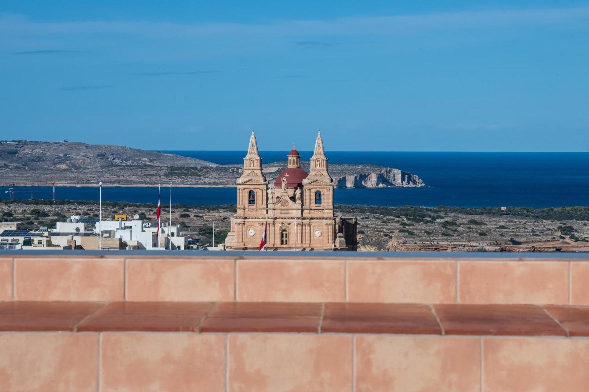 Appartamento Francis Flats Modern Penthouse Mellieħa Esterno foto