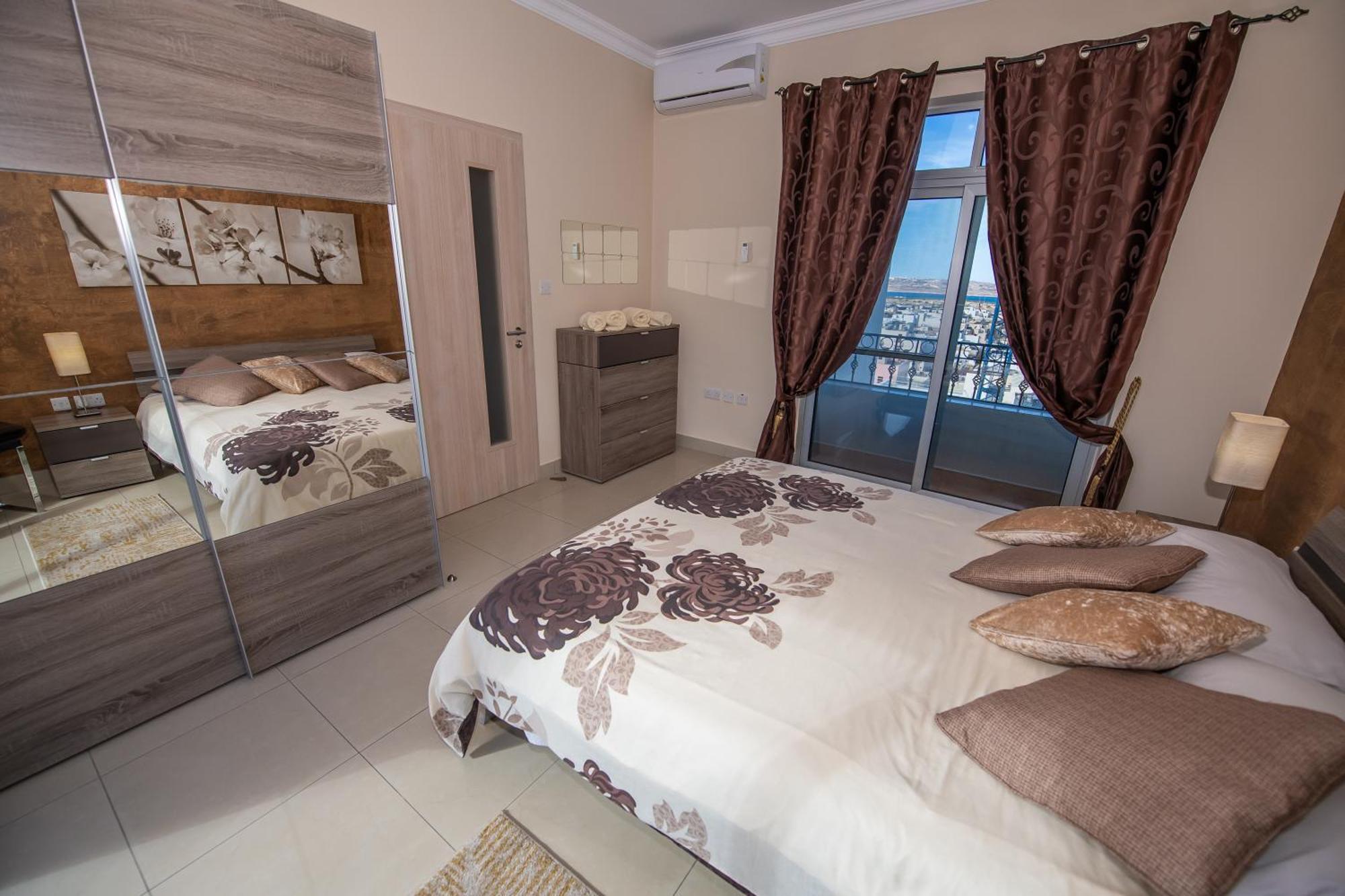 Appartamento Francis Flats Modern Penthouse Mellieħa Esterno foto